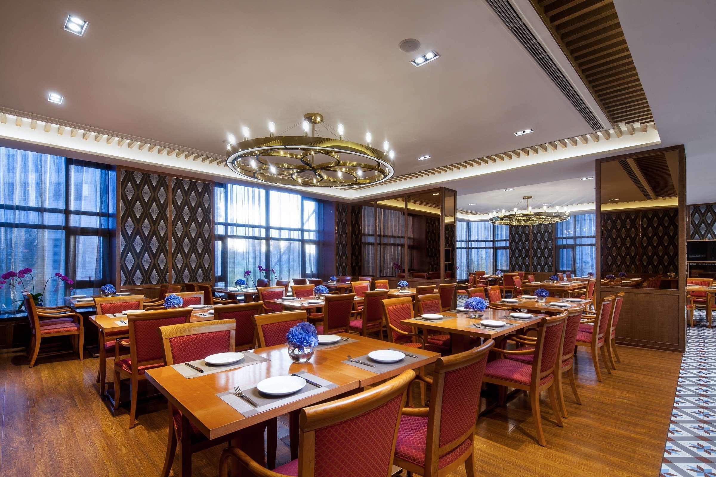 Ramada Shanghai Songjiang Eksteriør bilde