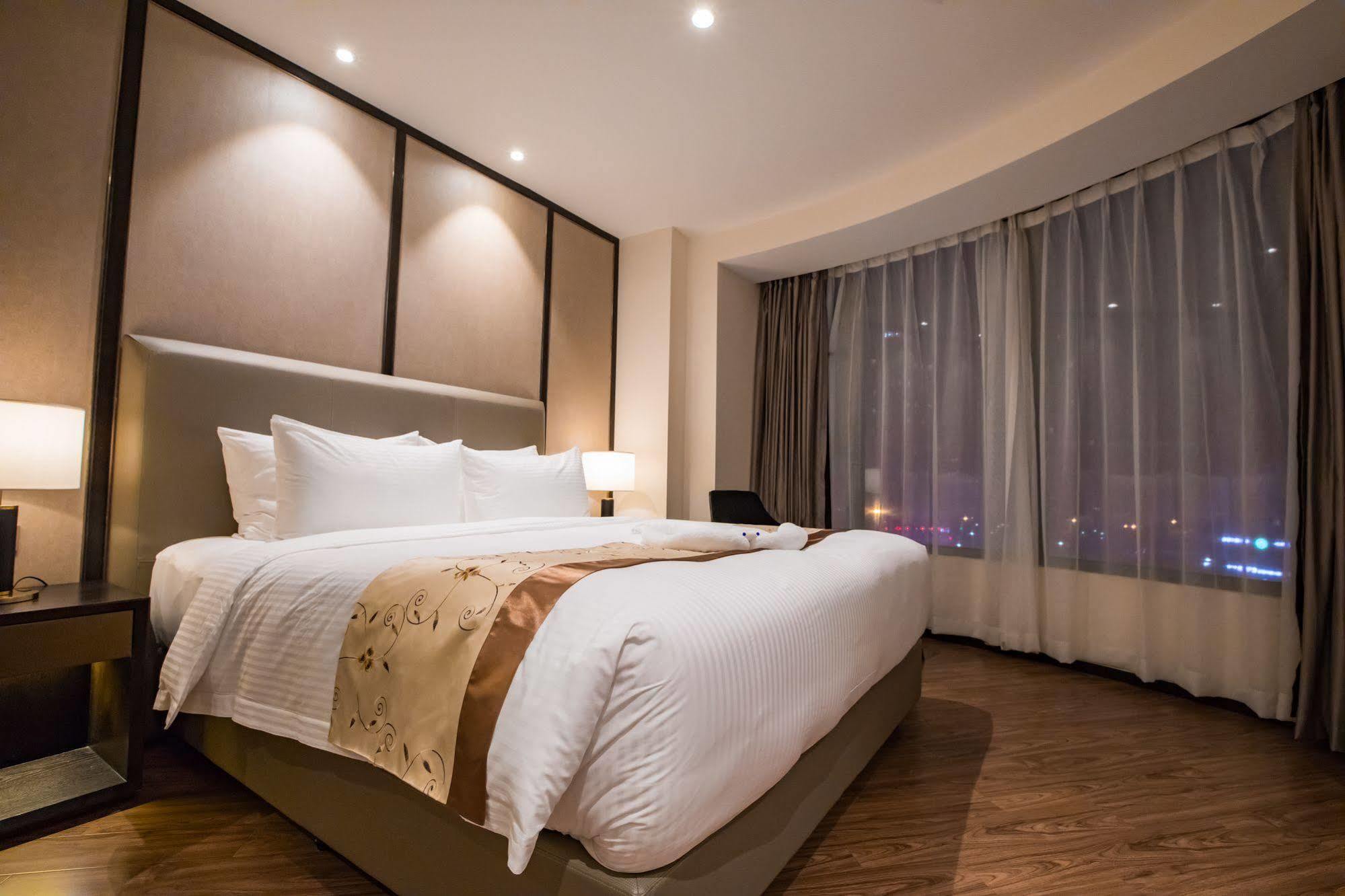 Ramada Shanghai Songjiang Eksteriør bilde