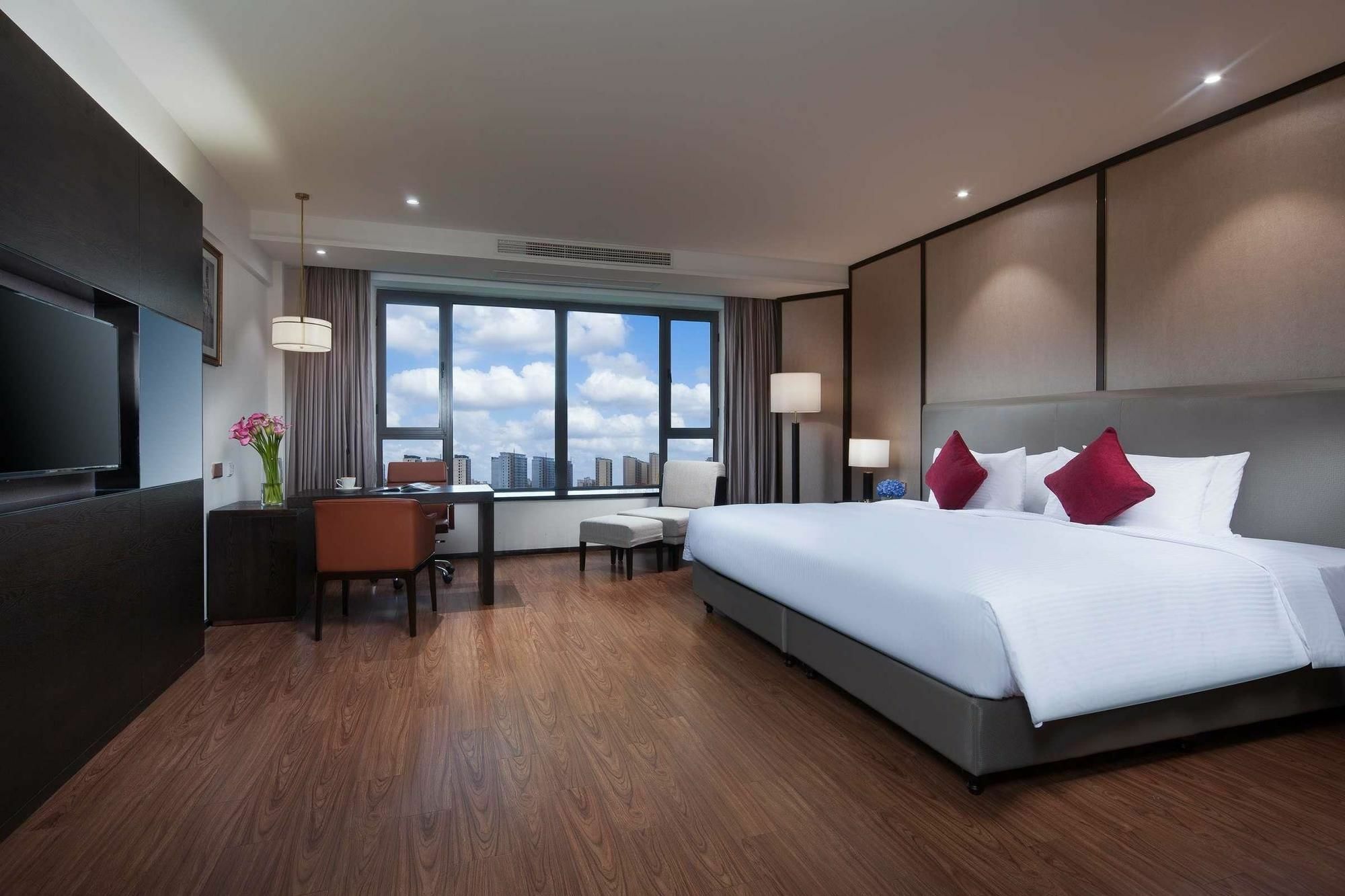 Ramada Shanghai Songjiang Eksteriør bilde